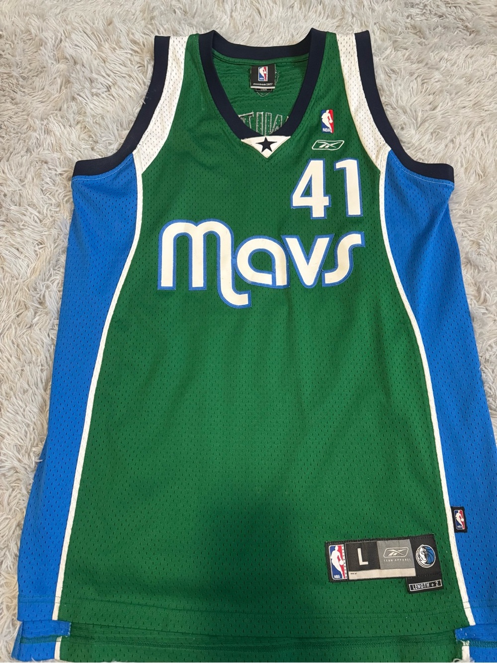 Vintage Reebok Dirk Nowitzki Dallas Mavericks Green Jersey Size L Swingman